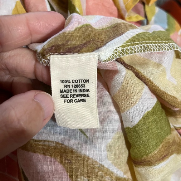 Colorful Ruffle Off-Shoulder Blouse - Picture 5 of 7